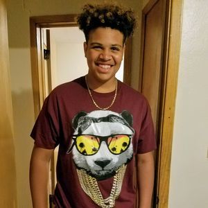 Meet your Posher, Malik